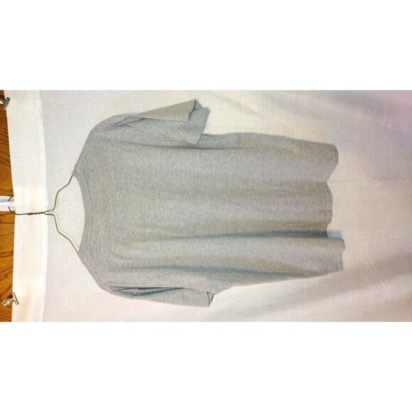 Her Wolf Game of Thrones Mens Extra Large Gray Shirt Short Sleeves Winterfell - Picture 5 of 5